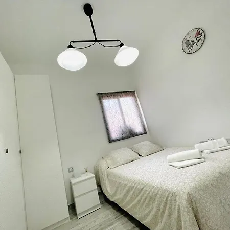 Villacarmenjulia 1 * Santa Cruz de Tenerife